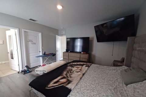Casa en venta en Haines City, Florida, 4 dormitorios, 165.18 m2 № 1900378 - foto 14