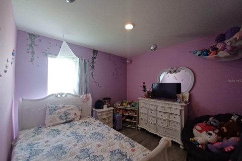 Casa en venta en Haines City, Florida, 4 dormitorios, 165.18 m2 № 1900378 - foto 18