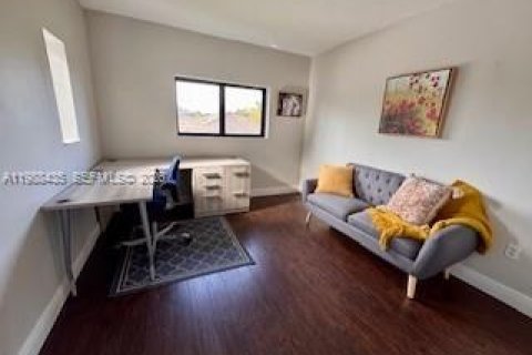 Купить виллу или дом в Майами, Флорида 4 спальни, 217.58м2, № 2051022 - фото 13