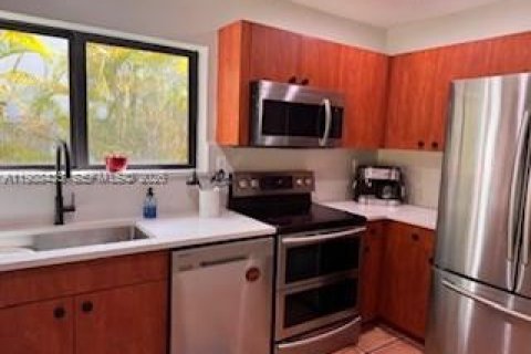 Купить виллу или дом в Майами, Флорида 4 спальни, 217.58м2, № 2051022 - фото 15