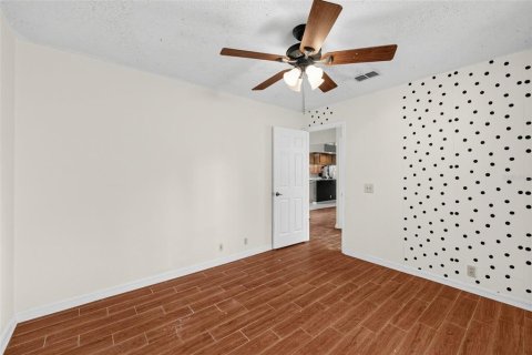 Villa ou maison à vendre à Orlando, Floride: 3 chambres, 214.7 m2 № 2425317 - photo 16