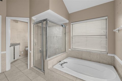 Villa ou maison à vendre à Orlando, Floride: 3 chambres, 214.7 m2 № 2425317 - photo 18