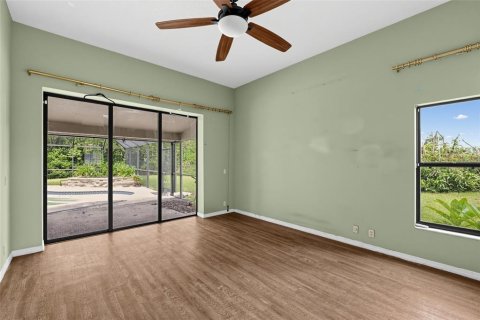 Villa ou maison à vendre à Orlando, Floride: 3 chambres, 214.7 m2 № 2425317 - photo 11