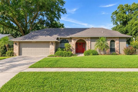 Villa ou maison à vendre à Orlando, Floride: 3 chambres, 214.7 m2 № 2425317 - photo 2