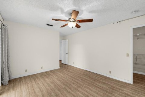 Villa ou maison à vendre à Orlando, Floride: 3 chambres, 214.7 m2 № 2425317 - photo 14