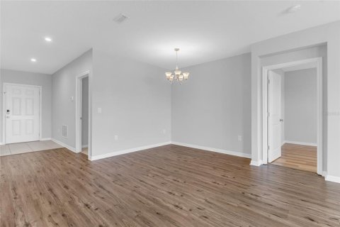 Villa ou maison à vendre à Kissimmee, Floride: 3 chambres, 140.28 m2 № 2408913 - photo 23