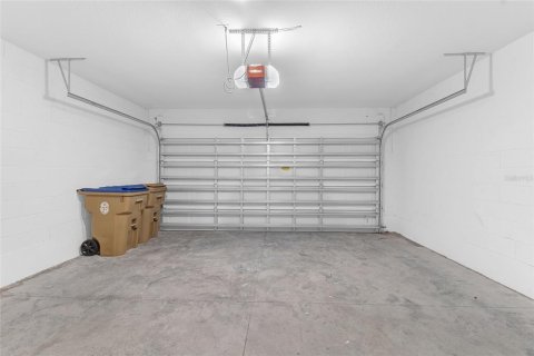 Villa ou maison à vendre à Kissimmee, Floride: 3 chambres, 140.28 m2 № 2408913 - photo 19