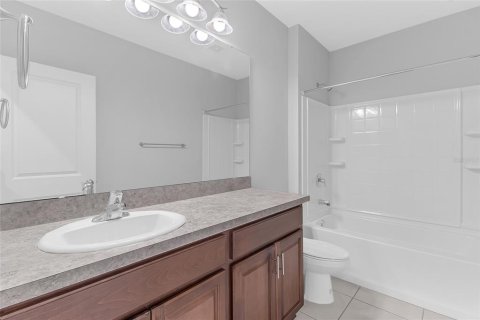 Villa ou maison à vendre à Kissimmee, Floride: 3 chambres, 140.28 m2 № 2408913 - photo 15