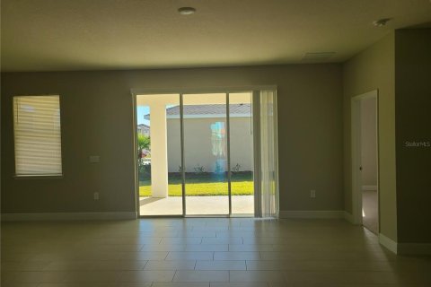 House in Lakewood Ranch, Florida 4 bedrooms, 189.99 sq.m. № 2202768 - photo 19