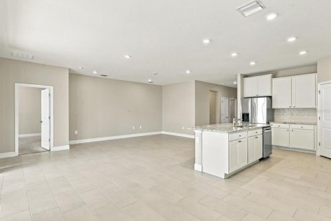 House in Lakewood Ranch, Florida 4 bedrooms, 189.99 sq.m. № 2202768 - photo 21