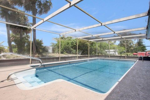 Immobilier commercial à vendre à St. Lucie, Floride: 264.59 m2 № 2083008 - photo 8