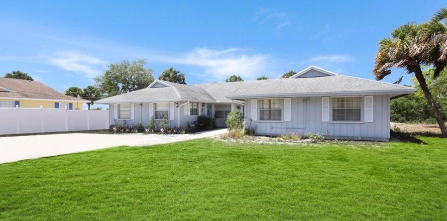 Immobilier commercial à St. Lucie, Floride 264.59 m2 № 2083008