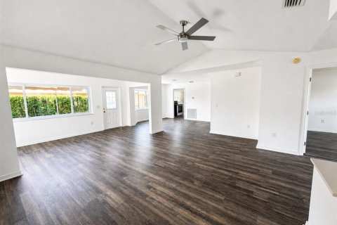 Villa ou maison à vendre à Summerfield, Floride: 2 chambres, 158.12 m2 № 2132467 - photo 22