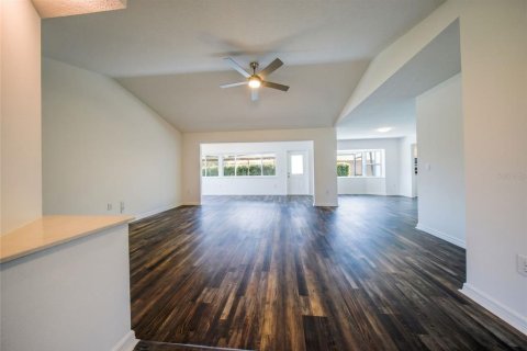 Villa ou maison à vendre à Summerfield, Floride: 2 chambres, 158.12 m2 № 2132467 - photo 18