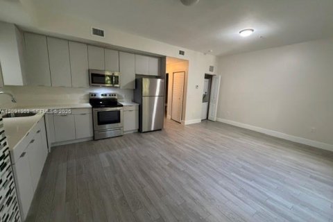 Apartment in Miami, Florida 1 bedroom, 65.03 sq.m. № 2375307 - photo 4