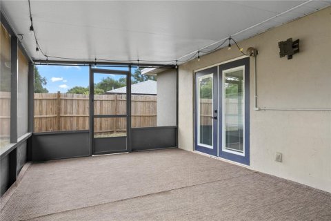 Villa ou maison à vendre à Lake Alfred, Floride: 3 chambres, 156.91 m2 № 2132427 - photo 25