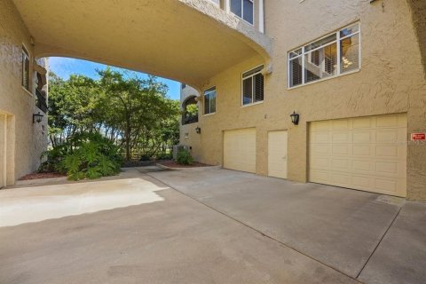 Condo in Palm Coast, Florida, 3 bedrooms  № 2395870 - photo 2