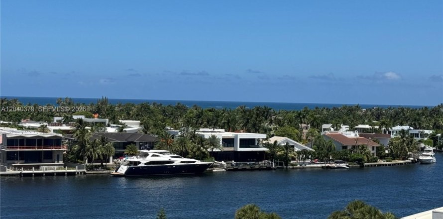 Condo in Aventura, Florida, 2 bedrooms  № 2086630