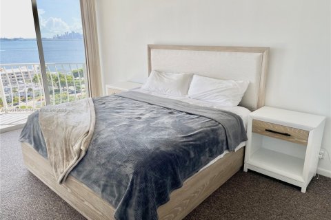 Condominio en alquiler en North Bay Village, Florida, 2 dormitorios, 95.69 m2 № 1953462 - foto 24