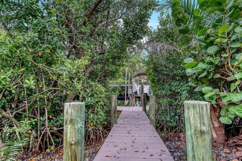 Casa en venta en Bradenton, Florida, 3 dormitorios, 400.78 m2 № 1917150 - foto 2