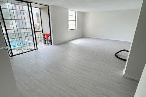 Condominio en alquiler en Lauderhill, Florida, 3 dormitorios, 131.27 m2 № 1589533 - foto 2
