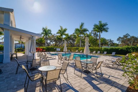 Townhouse in Sarasota, Florida 3 bedrooms, 177.44 sq.m. № 2098107 - photo 30