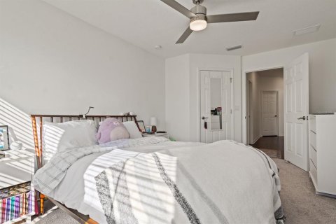 Townhouse in Sarasota, Florida 3 bedrooms, 177.44 sq.m. № 2098107 - photo 23