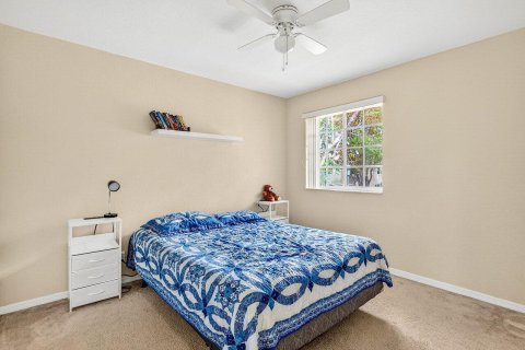 Townhouse in Sunrise, Florida 4 bedrooms, 171.68 sq.m. № 2147111 - photo 11
