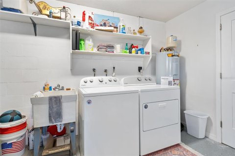 Casa en venta en Daytona Beach, Florida, 2 dormitorios, 97.36 m2 № 1876456 - foto 24