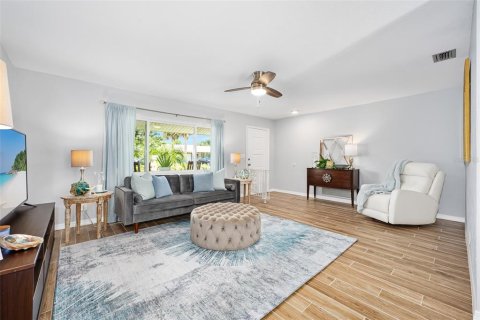 Casa en venta en Daytona Beach, Florida, 2 dormitorios, 97.36 m2 № 1876456 - foto 7