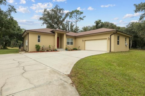 Casa en Lakeland, Florida 3 dormitorios, 168.8 m2 № 2387376