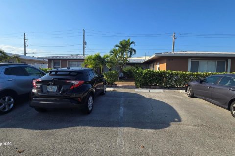 Apartment in Deerfield Beach, Florida 2 bedrooms, 111.48 sq.m. № 2146846 - photo 2