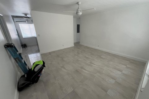 Apartment in Deerfield Beach, Florida 2 bedrooms, 111.48 sq.m. № 2146846 - photo 13