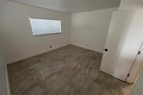 Apartment in Deerfield Beach, Florida 2 bedrooms, 111.48 sq.m. № 2146846 - photo 3