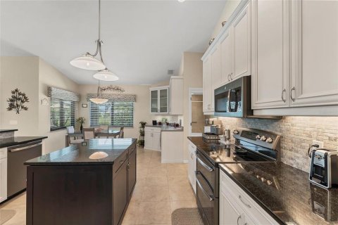 House in Rotonda, Florida 3 bedrooms, 189.15 sq.m. № 1873146 - photo 8