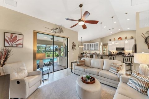 House in Rotonda, Florida 3 bedrooms, 189.15 sq.m. № 1873146 - photo 4