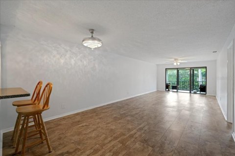 Copropriété à vendre à Clearwater, Floride: 2 chambres, 102.19 m2 № 1899383 - photo 12