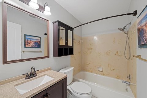 Copropriété à vendre à Clearwater, Floride: 2 chambres, 102.19 m2 № 1899383 - photo 30