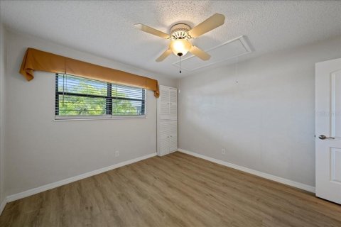 Copropriété à vendre à Clearwater, Floride: 2 chambres, 102.19 m2 № 1899383 - photo 27