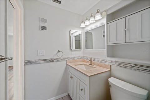 Copropriété à vendre à Clearwater, Floride: 2 chambres, 102.19 m2 № 1899383 - photo 26