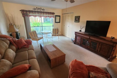 Condominio en venta en Delray Beach, Florida, 1 dormitorio, 84.54 m2 № 1645737 - foto 5