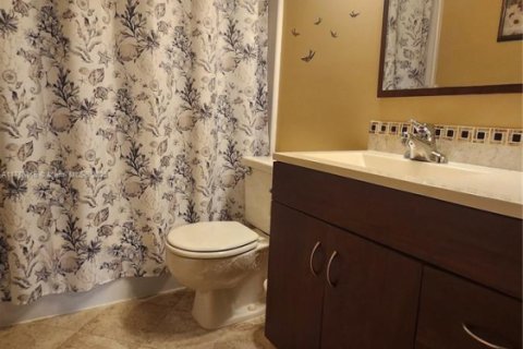 Condominio en venta en Delray Beach, Florida, 1 dormitorio, 84.54 m2 № 1645737 - foto 17