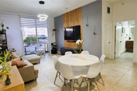 Купить кондоминиум в Майами, Флорида 1 спальня, 69.03м2, № 1965875 - фото 25