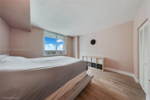 Copropriété à vendre à Miami, Floride: 1 chambre, 78.6 m2 № 2052191 - photo 11