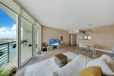 Copropriété à vendre à Miami, Floride: 1 chambre, 78.6 m2 № 2052191 - photo 5