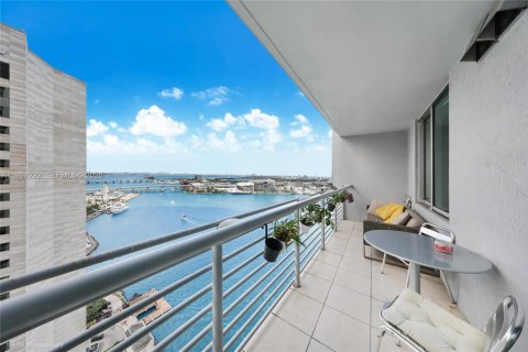 Condo à Miami, Floride, 1 chambre  № 2052191