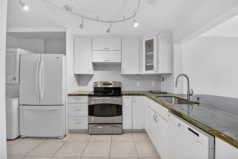 Condominio en venta en South Palm Beach, Florida, 2 dormitorios, 98.94 m2 № 2172299 - foto 13