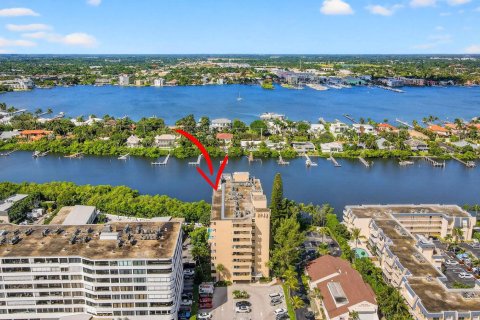 Condominio en venta en South Palm Beach, Florida, 2 dormitorios, 98.94 m2 № 2172299 - foto 3