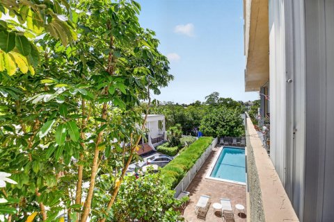 Condominio en venta en South Palm Beach, Florida, 2 dormitorios, 98.94 m2 № 2172299 - foto 17