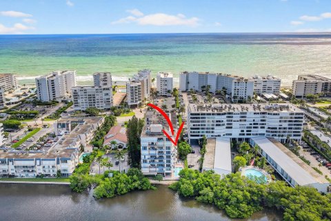 Condominio en venta en South Palm Beach, Florida, 2 dormitorios, 98.94 m2 № 2172299 - foto 2